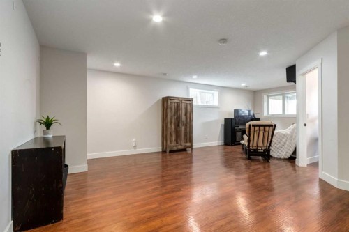 6 Houlden Place, Cayley, AB 