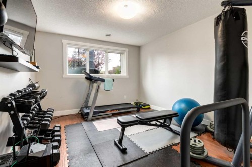 6 Houlden Place, Cayley, AB 
