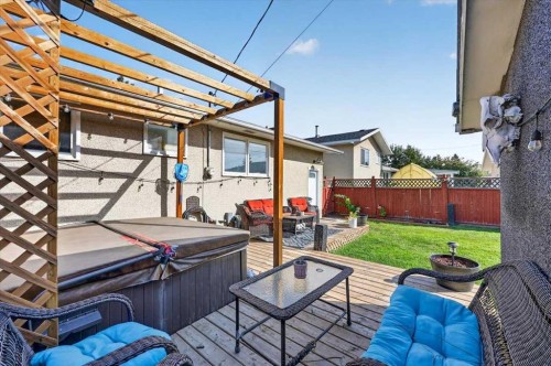 6019 Penworth Road Se, Calgary, AB 