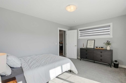 108 Hillcrest Avenue Sw, Airdrie, AB 