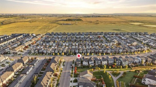 108 Hillcrest Avenue Sw, Airdrie, AB 