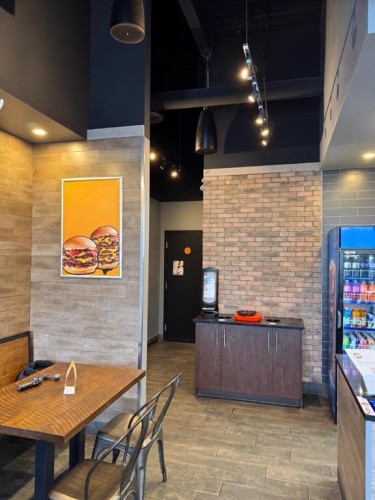 901 64 Avenue Ne, Calgary, AB 