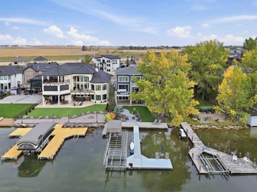 435 East Chestermere Drive, Chestermere, AB 