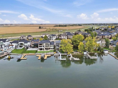 435 East Chestermere Drive, Chestermere, AB 