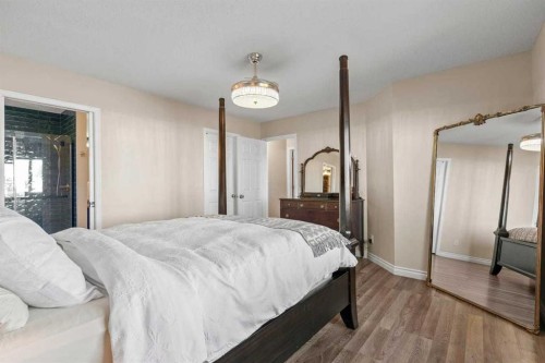 34 Cranfield Green Se, Calgary, AB 