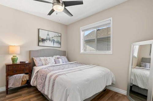 34 Cranfield Green Se, Calgary, AB 