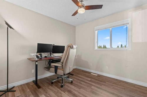 34 Cranfield Green Se, Calgary, AB 
