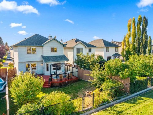 34 Cranfield Green Se, Calgary, AB 