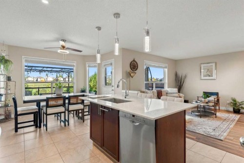 34 Cranfield Green Se, Calgary, AB 