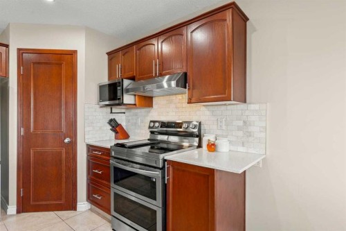 34 Cranfield Green Se, Calgary, AB 