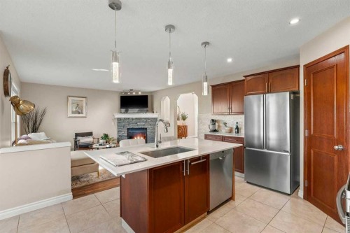 34 Cranfield Green Se, Calgary, AB 