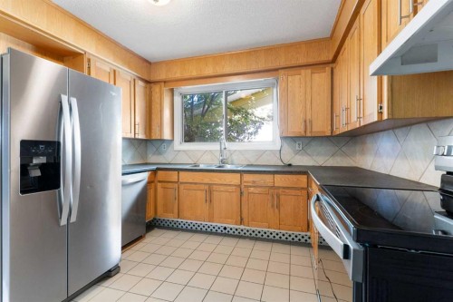 1423 16 Street Ne, Calgary, AB 