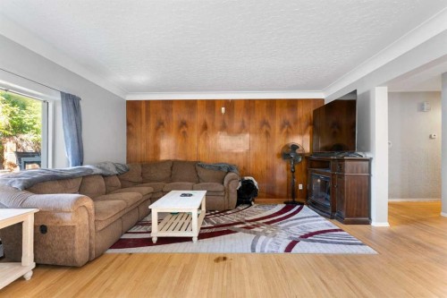 1423 16 Street Ne, Calgary, AB 