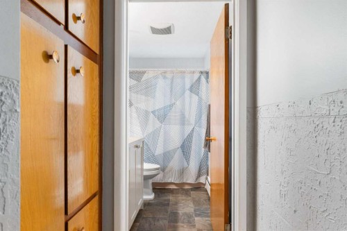 1423 16 Street Ne, Calgary, AB 