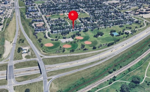 1423 16 Street Ne, Calgary, AB 