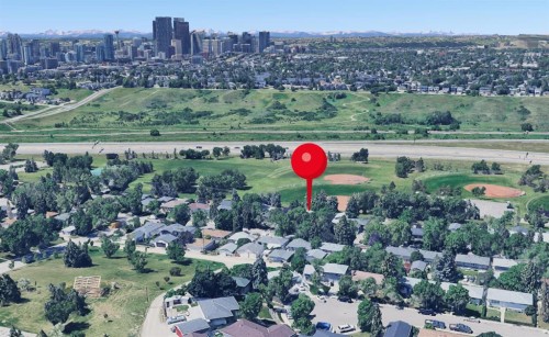 1423 16 Street Ne, Calgary, AB 