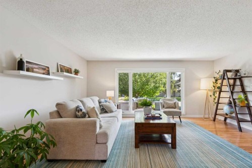1515 Lake Bonavista Drive Se, Calgary, AB 