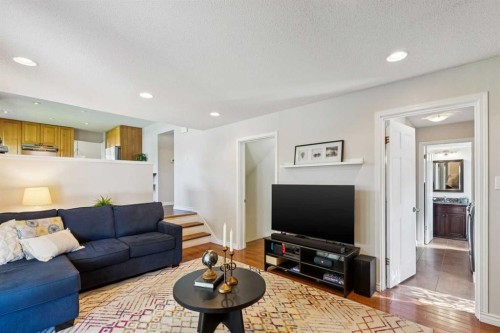 1515 Lake Bonavista Drive Se, Calgary, AB 