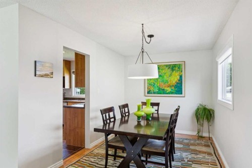 1515 Lake Bonavista Drive Se, Calgary, AB 