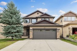 20 Everbrook Link SW Calgary, AB T2Y 0C9