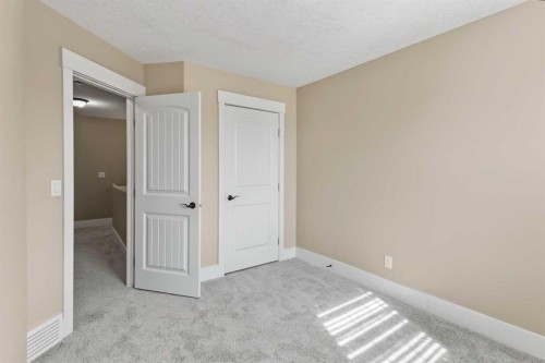1540 Mcalpine Street, Carstairs, AB 