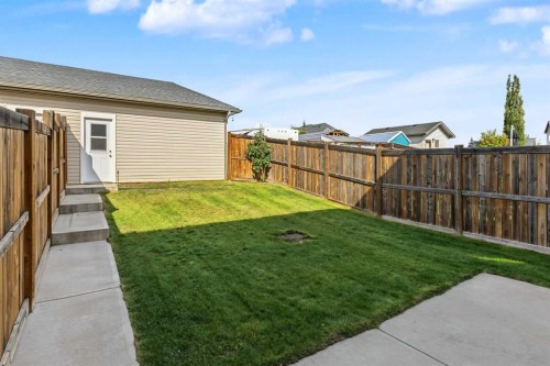 1540 Mcalpine Street, Carstairs, AB 