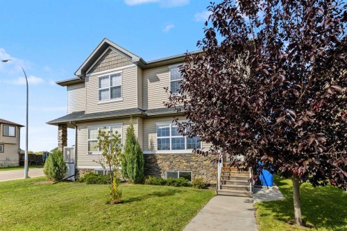 1540 Mcalpine Street, Carstairs, AB 