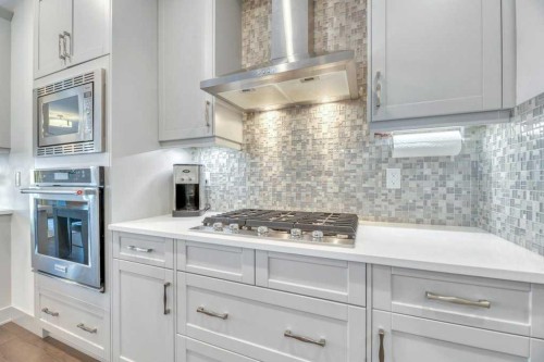 254 25 Avenue Ne, Calgary, AB 