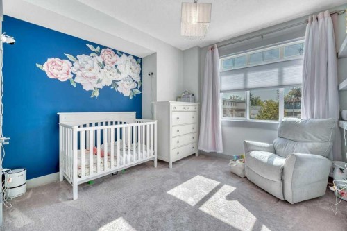 254 25 Avenue Ne, Calgary, AB 