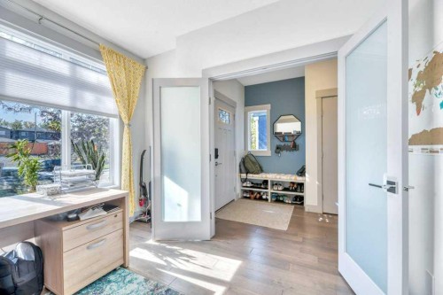 254 25 Avenue Ne, Calgary, AB 