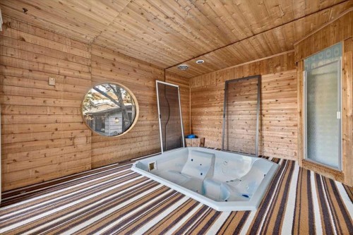 4015 45 Street Sw, Calgary, AB 