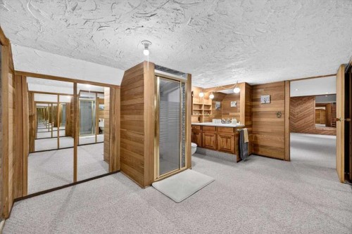 4015 45 Street Sw, Calgary, AB 