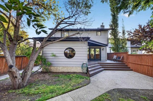 4015 45 Street Sw, Calgary, AB 