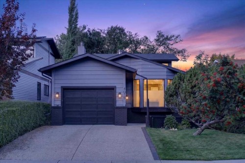 4015 45 Street Sw, Calgary, AB 