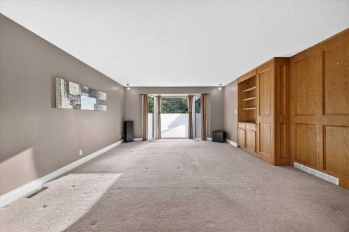 4015 45 Street Sw, Calgary, AB 