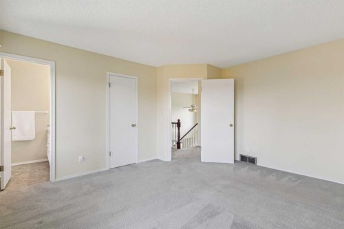 912 Woodbine Boulevard Sw, Calgary, AB 