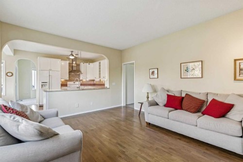912 Woodbine Boulevard Sw, Calgary, AB 