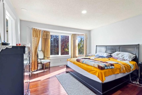 52 Edgepark Road Nw, Calgary, AB 