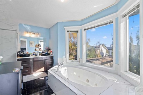 52 Edgepark Road Nw, Calgary, AB 