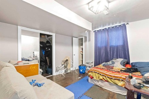 52 Edgepark Road Nw, Calgary, AB 