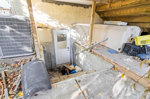 52 Edgepark Road Nw, Calgary, AB 