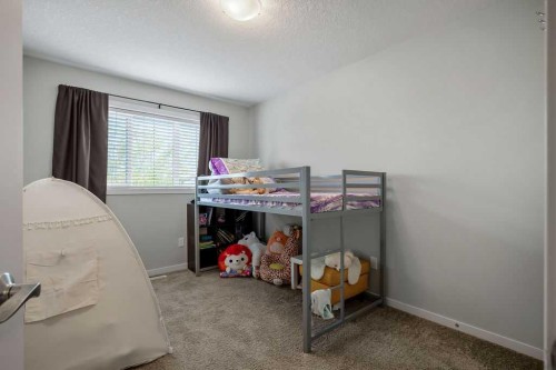 23 Drake Landing Boulevard, Okotoks, AB 