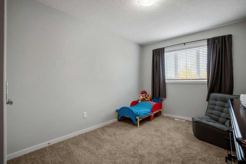 23 Drake Landing Boulevard, Okotoks, AB 