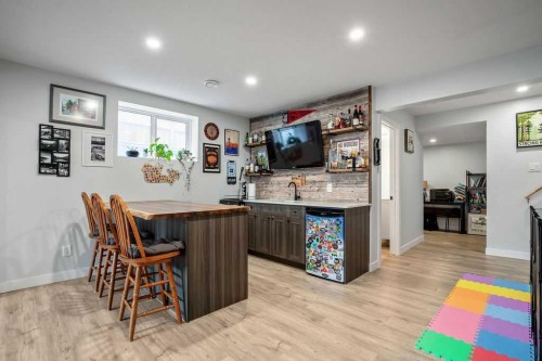 23 Drake Landing Boulevard, Okotoks, AB 