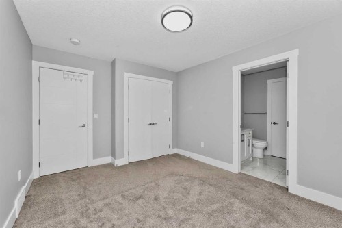 170 Kinniburgh Crescent, Chestermere, AB 