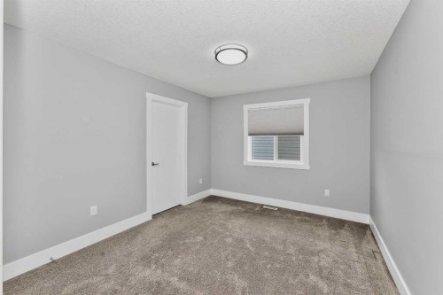 170 Kinniburgh Crescent, Chestermere, AB 