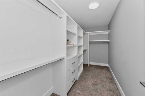 170 Kinniburgh Crescent, Chestermere, AB 