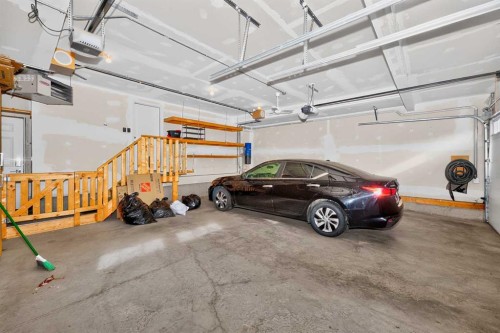 170 Kinniburgh Crescent, Chestermere, AB 