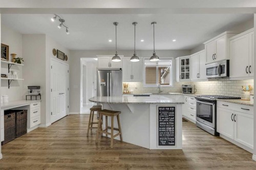 177 Yorkville Manor Sw, Calgary, AB 