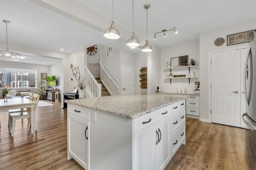 177 Yorkville Manor Sw, Calgary, AB 